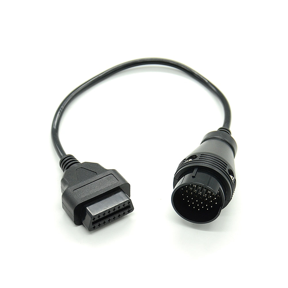 Mercedes-Benz 38-nastainen – OBD2-sovitin